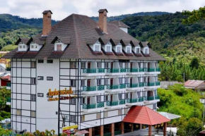 Iris House Hotel